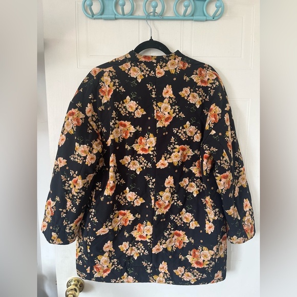 ZARA Quilted Floral Jacket Coat Size M-L - Picture 6 of 15